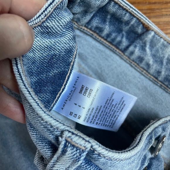 American Eagle Stretch Jeans - Picture 3 of 3